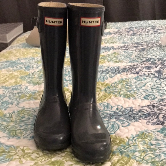 size 3 rain boots